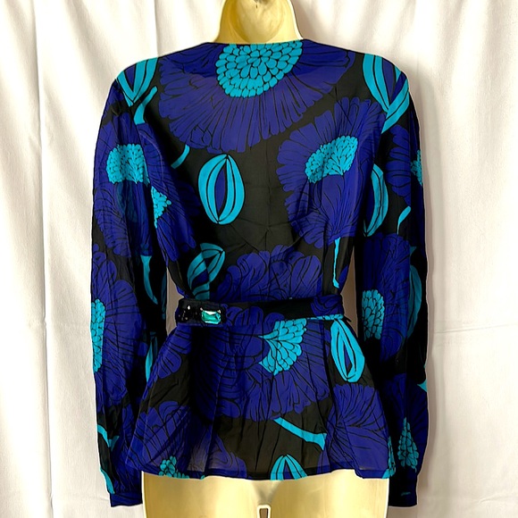 Trina Turk Beautiful Silk Wrap Front Tie Purple/Turquoise Blouse Top Size S 🔥🔥 - Picture 2 of 5